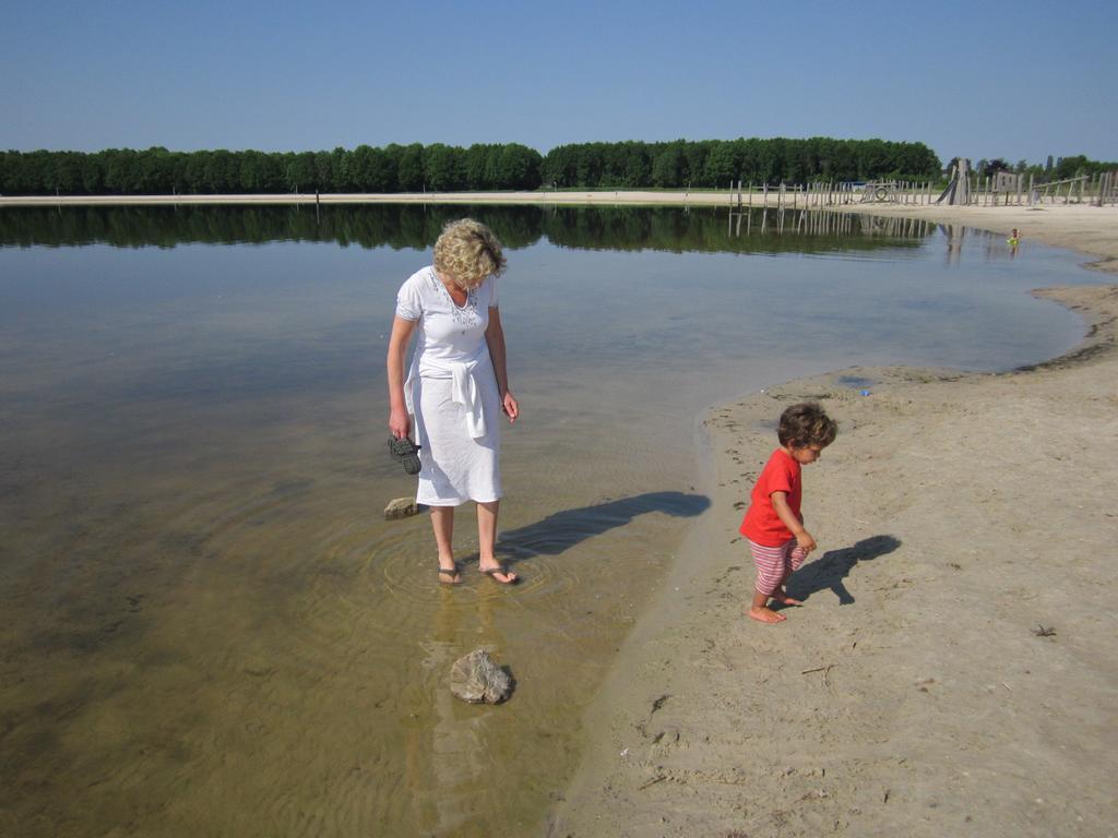Moushouk Bed And Breakfast Oostwold  外观 照片